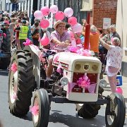 Spectra’s Tracy drives for Pink Ladies Tractor Road Run charity